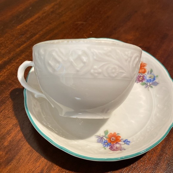 Schumann Bavaria Germany Us Zone Wild Flowers Green Rim Porcelain Teacup Saucer - Picture 4 of 14